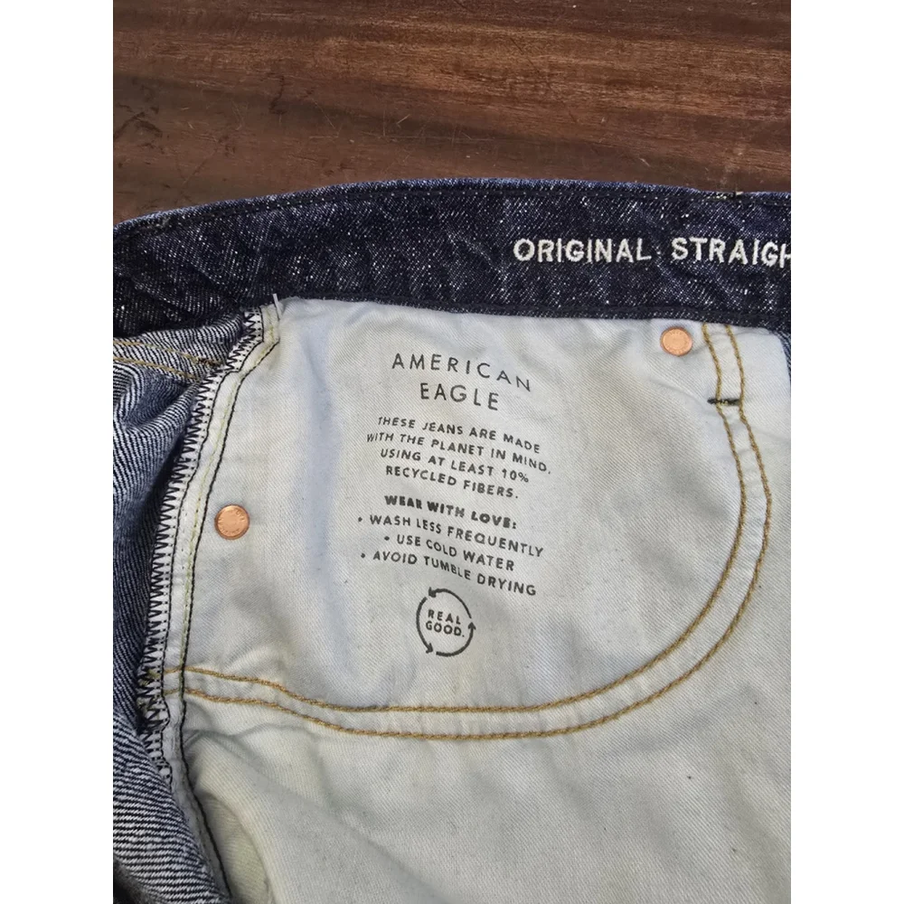 American Eagle Original Straight Dark Wash Denim Jeans. Mens Size 38/32